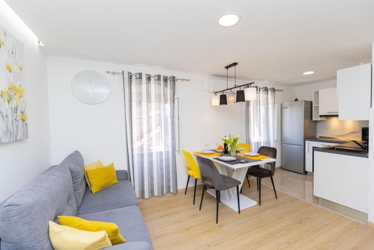 Modern Cozy Apartment Bonnie In Center Of Split. Kültér fotó